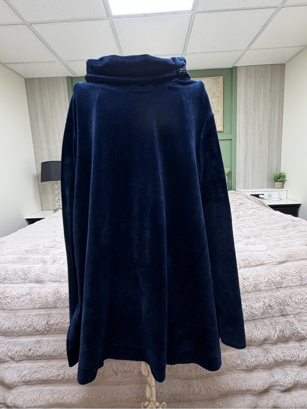 Dana Buchman Navy Blue Velour Cowl Neck Tunic Top XL